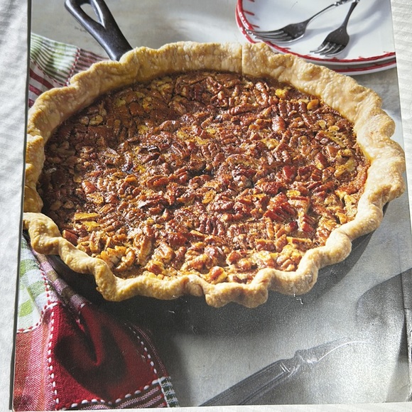 Holiday Baking Cooking Recipe Book - Picture 2 of 9